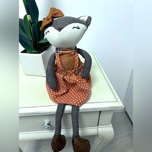 Girl Fox Shelf Sitter Bean Bag And Cloth